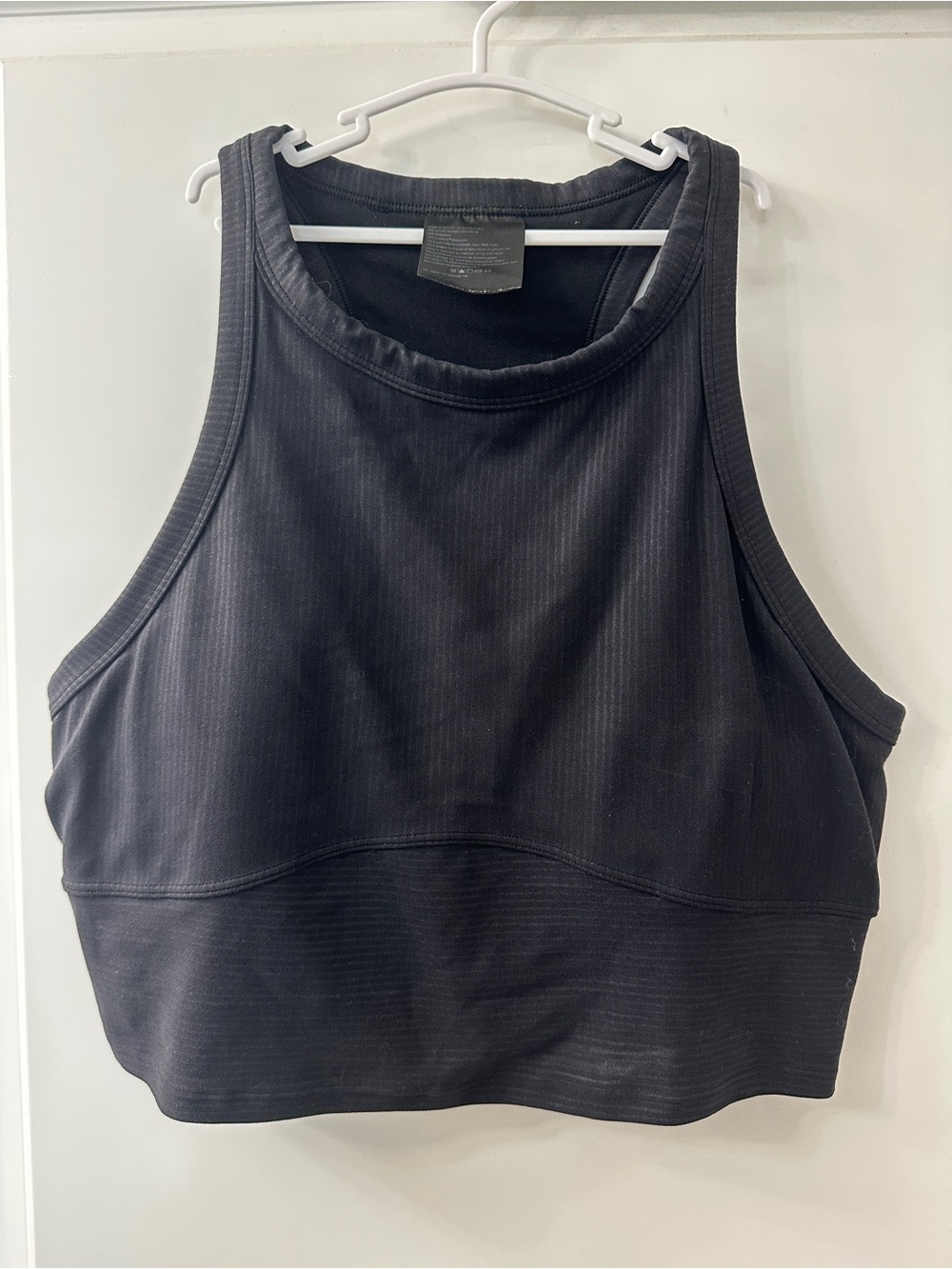 Lululmeon Black Cropped Tank Top/bra